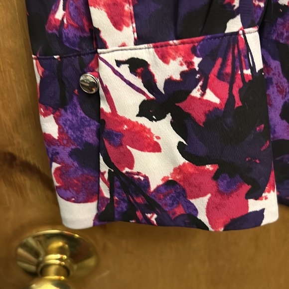 Calvin Klein purple and black floral patterned blouse .size 2X - Picture 8 of 10